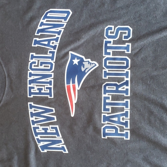 New England Patriots tshirt - Picture 3 of 16